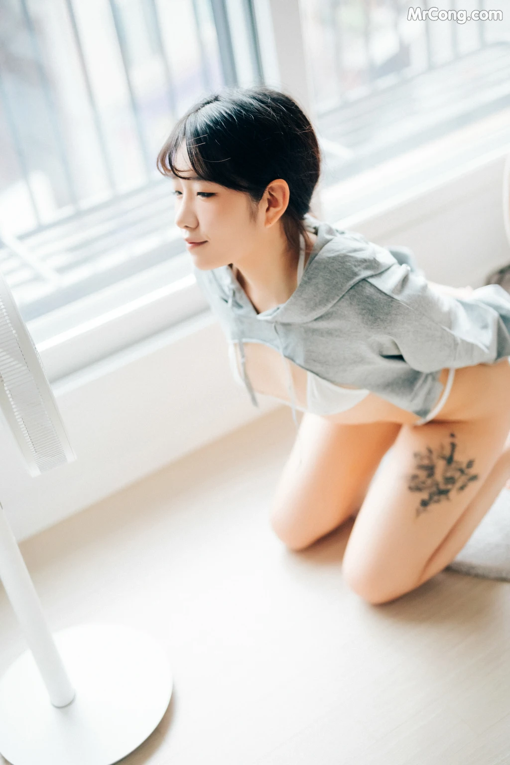 [Loozy] SonSon (손손): Date at home (+S Ver) (176 photos) – Page 6
