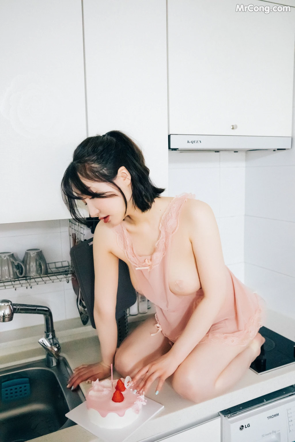 [Loozy] Son Ye-Eun (손예은): Happy Birthday (+S.Ver) (132 photos) – Page 11