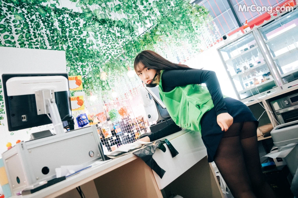 [Loozy] Sonson (손손): First Nipple Alba (+S.Ver) (145 photos) – Page 2