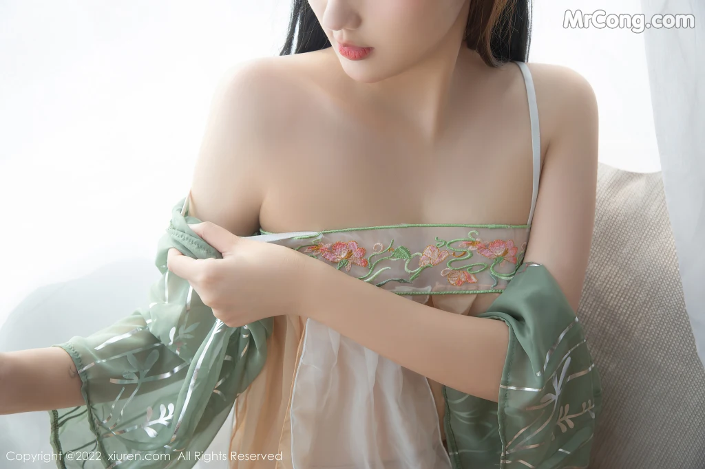 XIUREN No.5556: Jiang Zhen Zhen (江真真) (71 photos) – Page 2