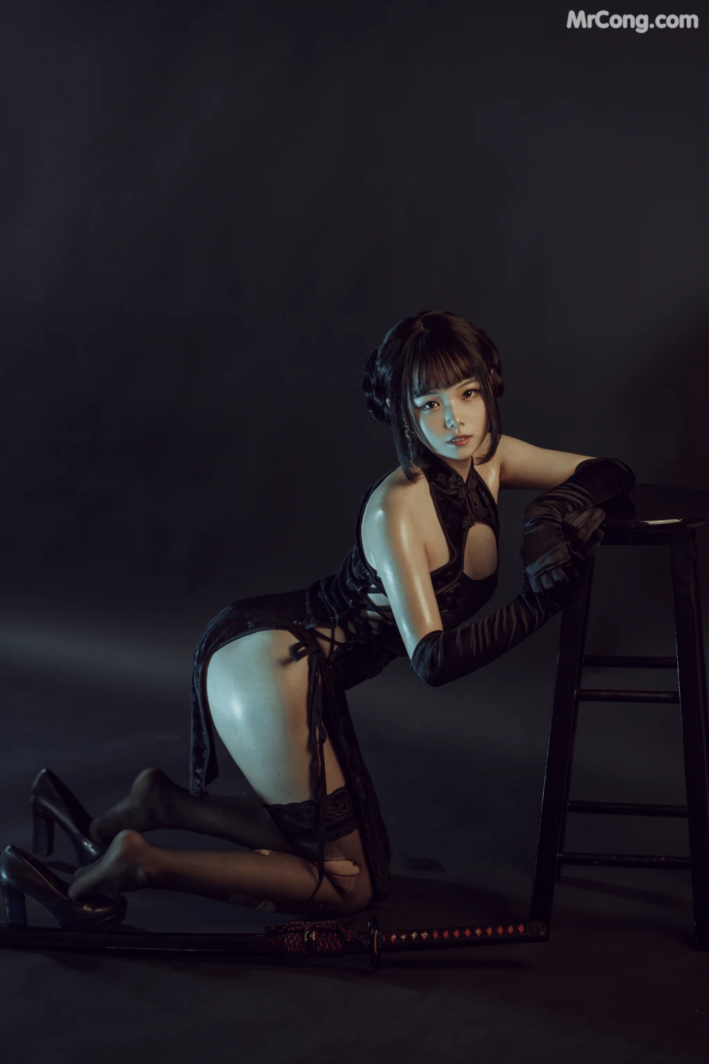Coser@七月喵子 (qiyuemiaozi) No.007: 穿旗袍耍剑 (32 photos) – Page 3