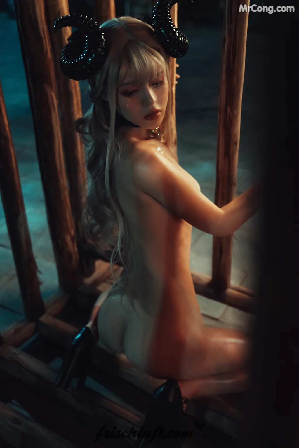 Coser@晕崽Zz: 惩戒魅魔 (48 photos + 1 video) – Page 4