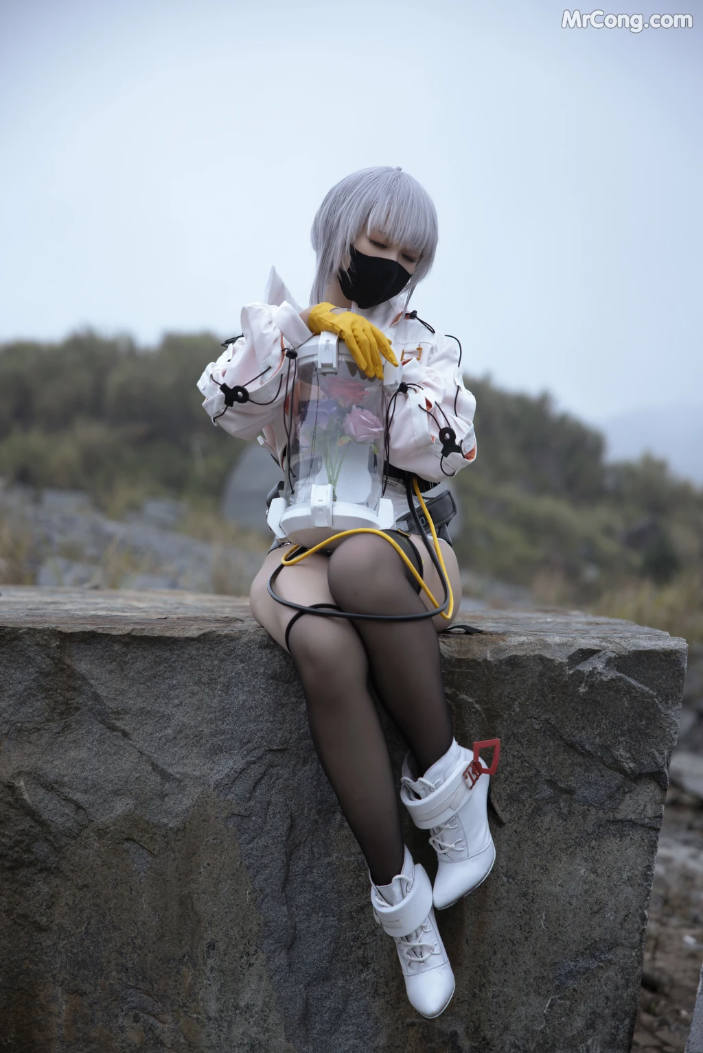 Coser@G44不会受伤 Vol.078: Flower 快要坏掉的八音盒 小花 (30 photos) – Page 2
