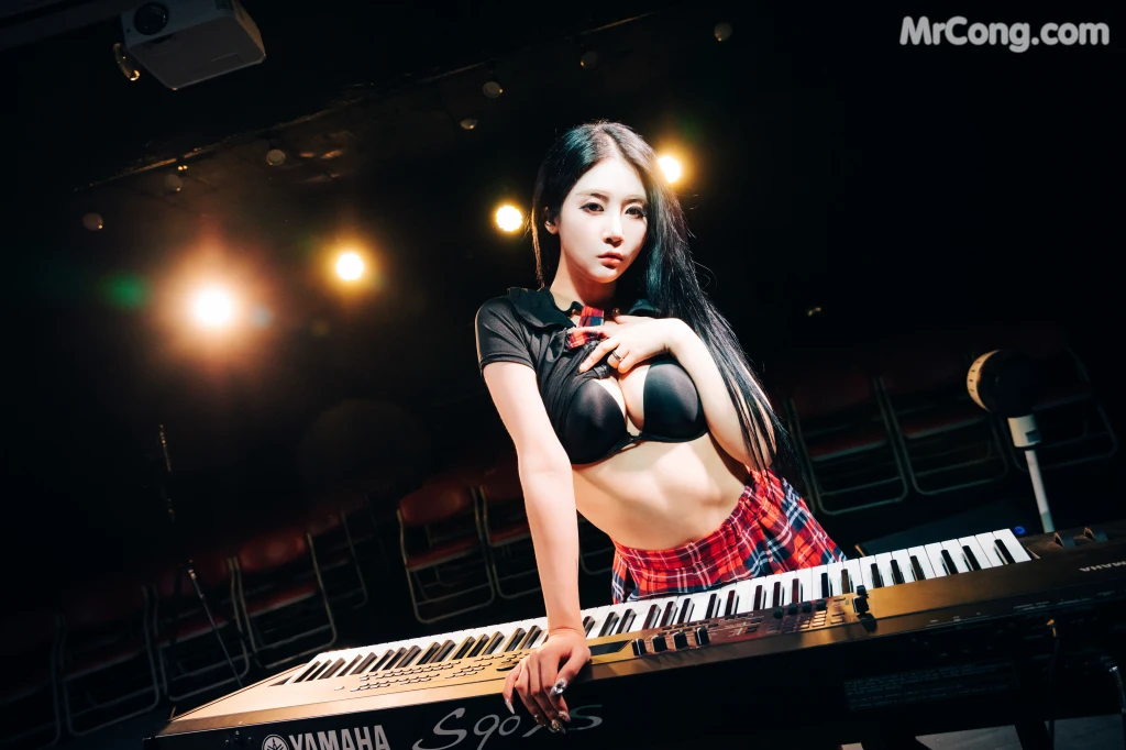 [Loozy] Bomi (보미): Covert Stage (137 photos) – Page 10
