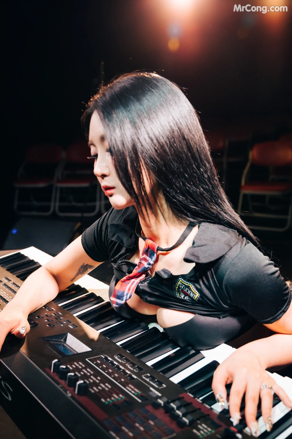 [Loozy] Bomi (보미): Covert Stage (137 photos) – Page 10