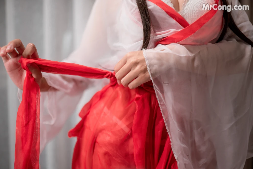 Coser@蠢沫沫 (chunmomo) Vol.101: 透明巫女 (60 photos + 1 video) – Page 5