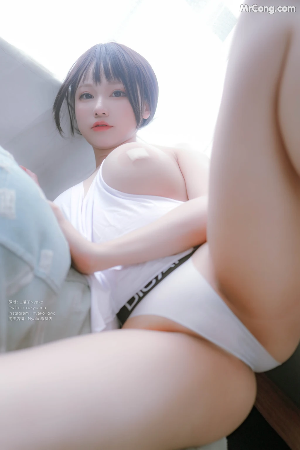 Coser@Nyako喵子: 隣のやばいお姉さん 背心 (78 photos + 1 video) – Page 6