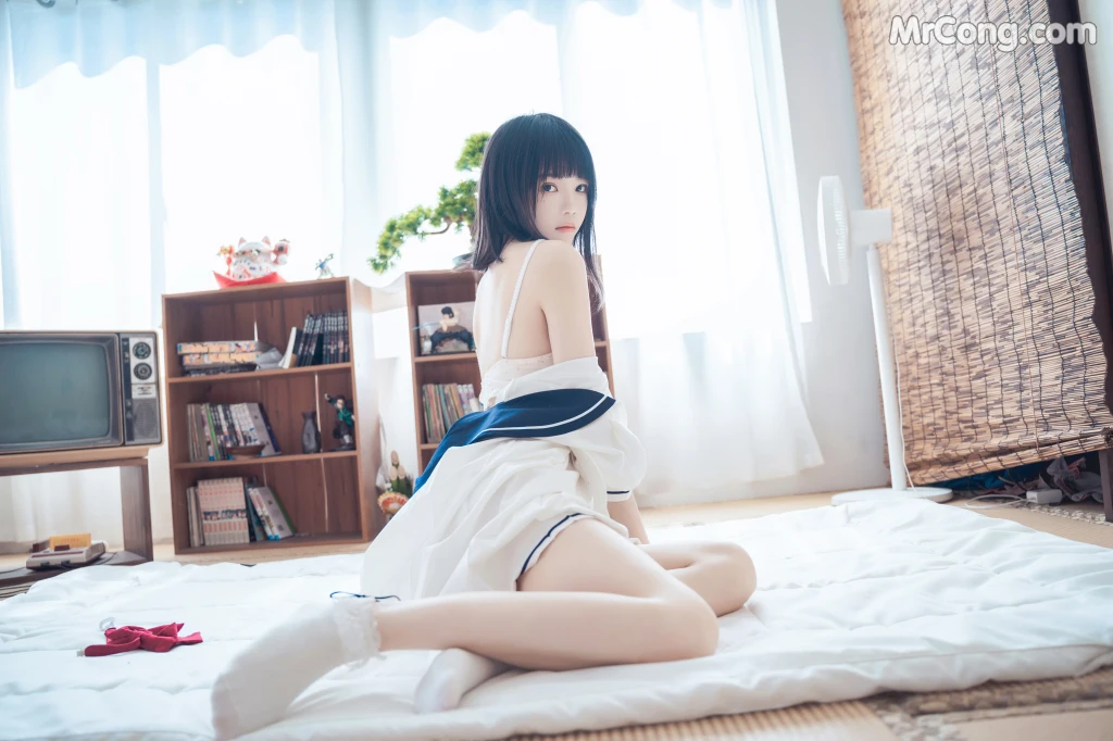 Coser@桜桃喵 Vol.143: 盛夏制服 (39 photos) – Page 2