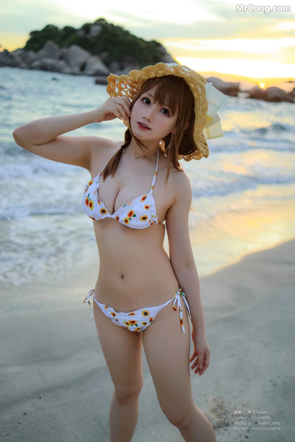 Coser@Nyako喵子: 向日葵比基尼 (66 photos + 1 video) – Page 4