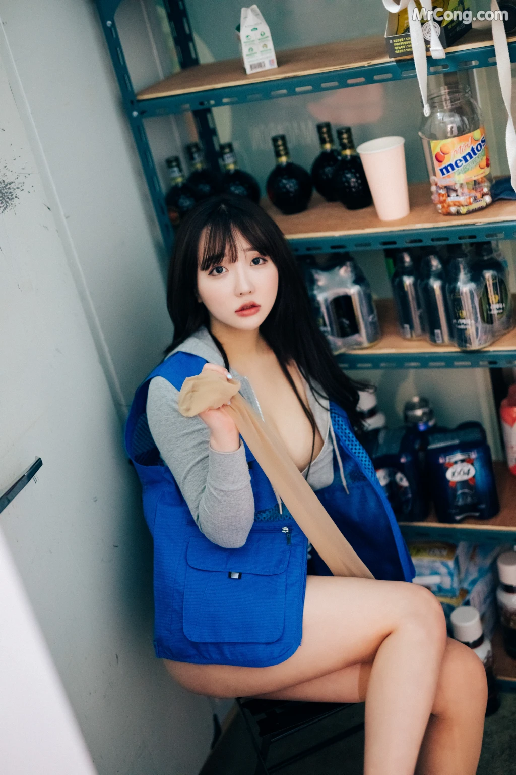 [Loozy] Son Ye-Eun (손예은): CS Part Timer (89 photos) – Page 8