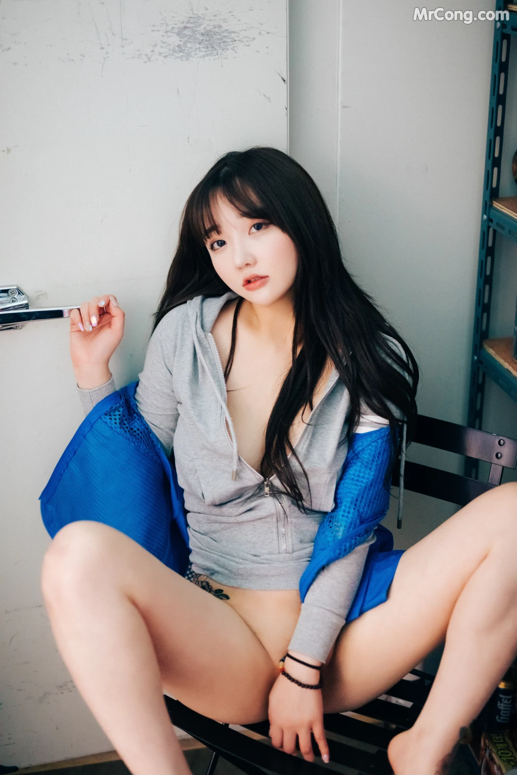 [Loozy] Son Ye-Eun (손예은): CS Part Timer (89 photos) – Page 9