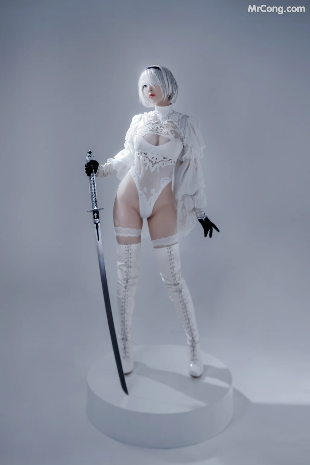 Coser@半半子: Automataヨルハ二号B型 白いドレス (51 photos) – Page 3