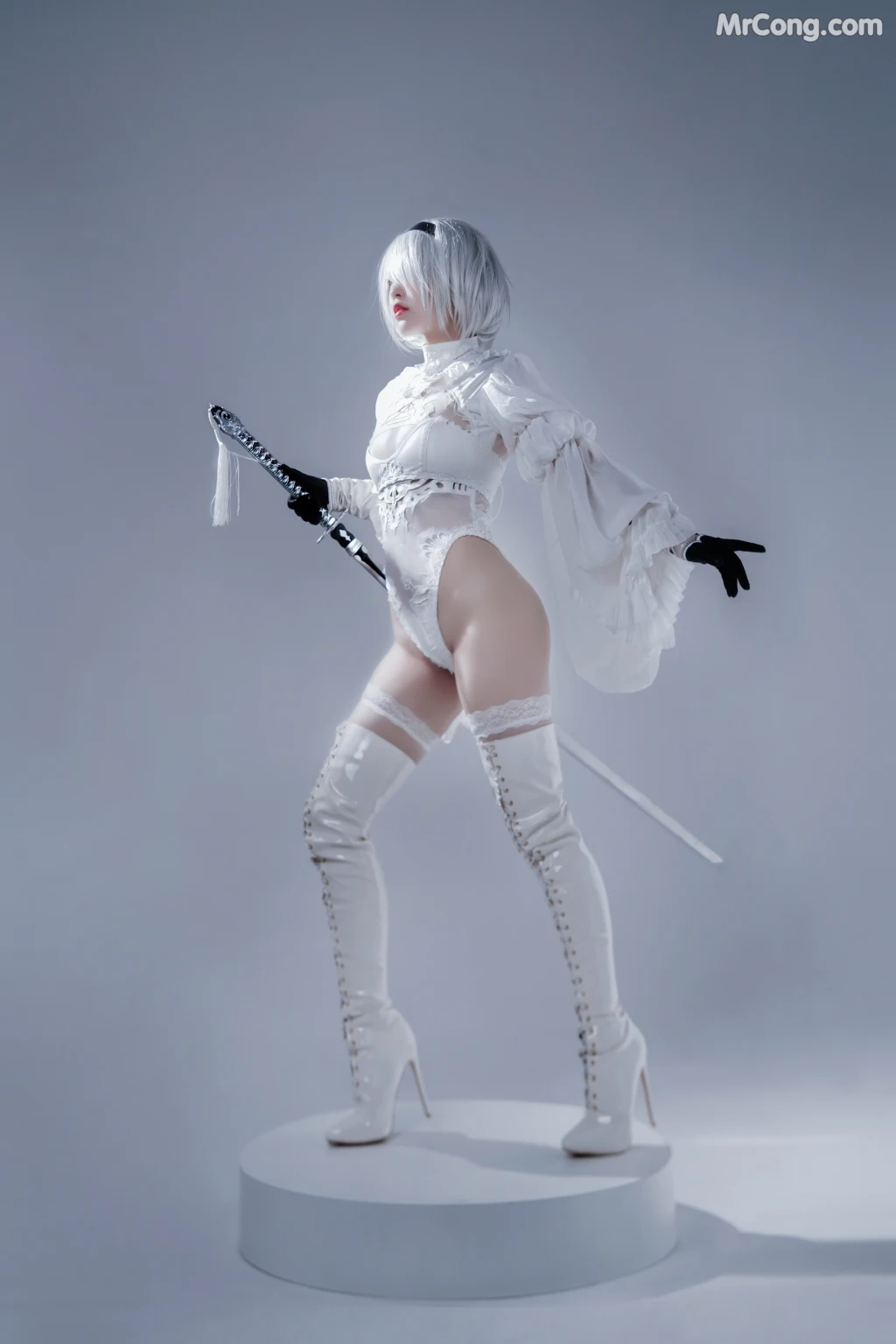 Coser@半半子: Automataヨルハ二号B型 白いドレス (51 photos) – Page 3