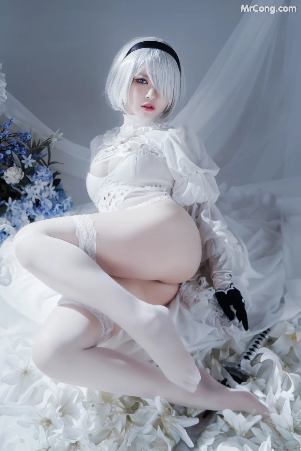 Coser@半半子: Automataヨルハ二号B型 白いドレス (51 photos) – Page 5