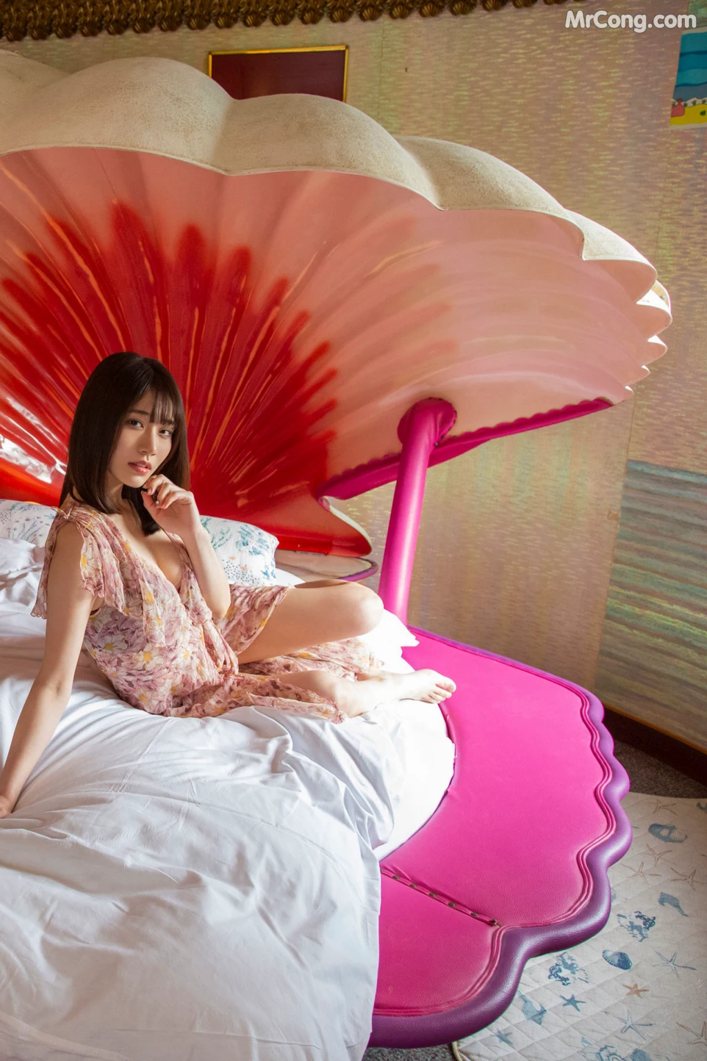 Saika (河北彩花): Retro Love Hotel (102 photos)