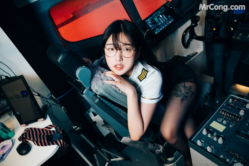 [Loozy] Sonson (손손): Night Flight (132 photos) – Page 5
