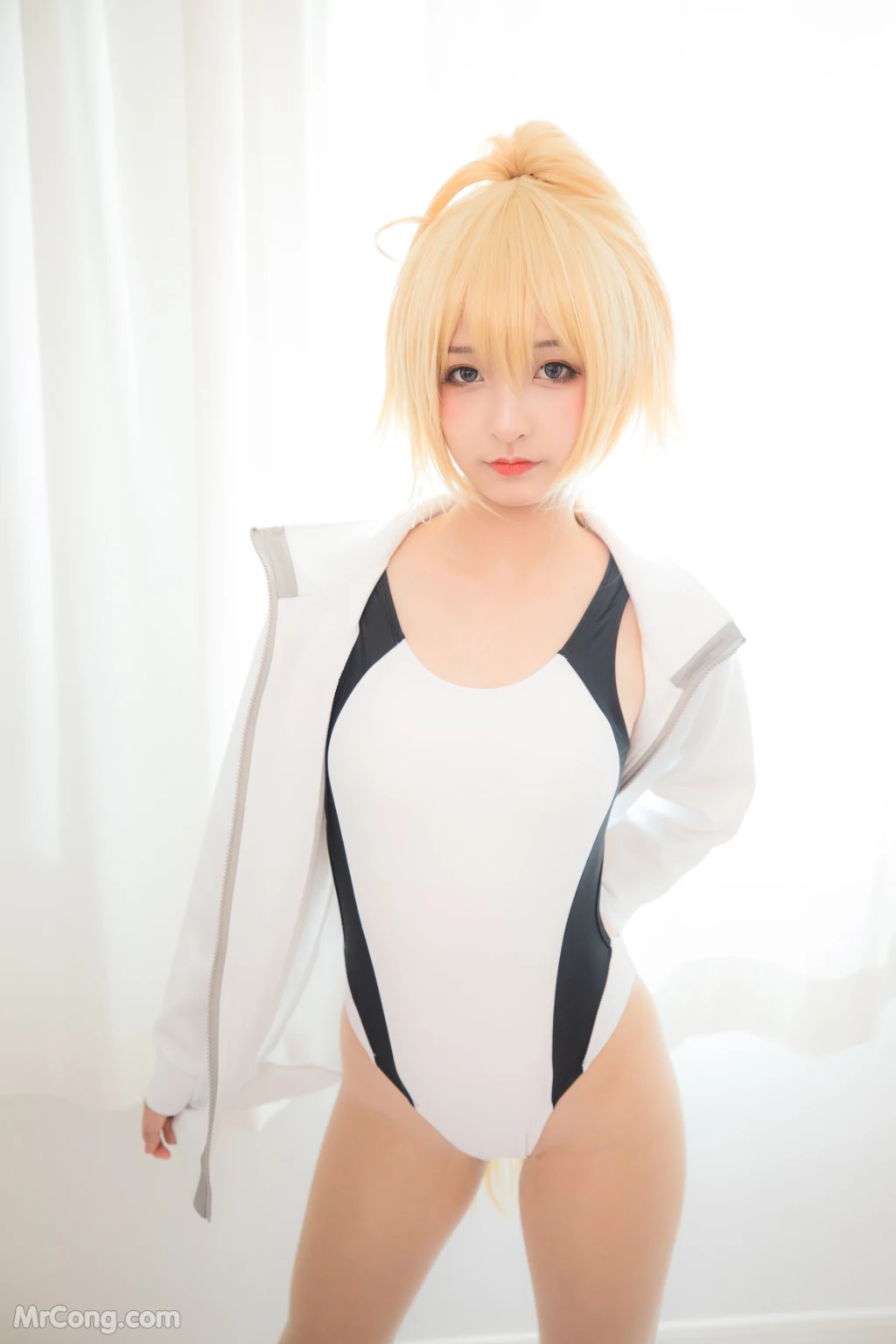 Coser@神楽坂真冬 Vol.036: 电子相册-白贞德《Swimingthedrea》(150 photos)插图2