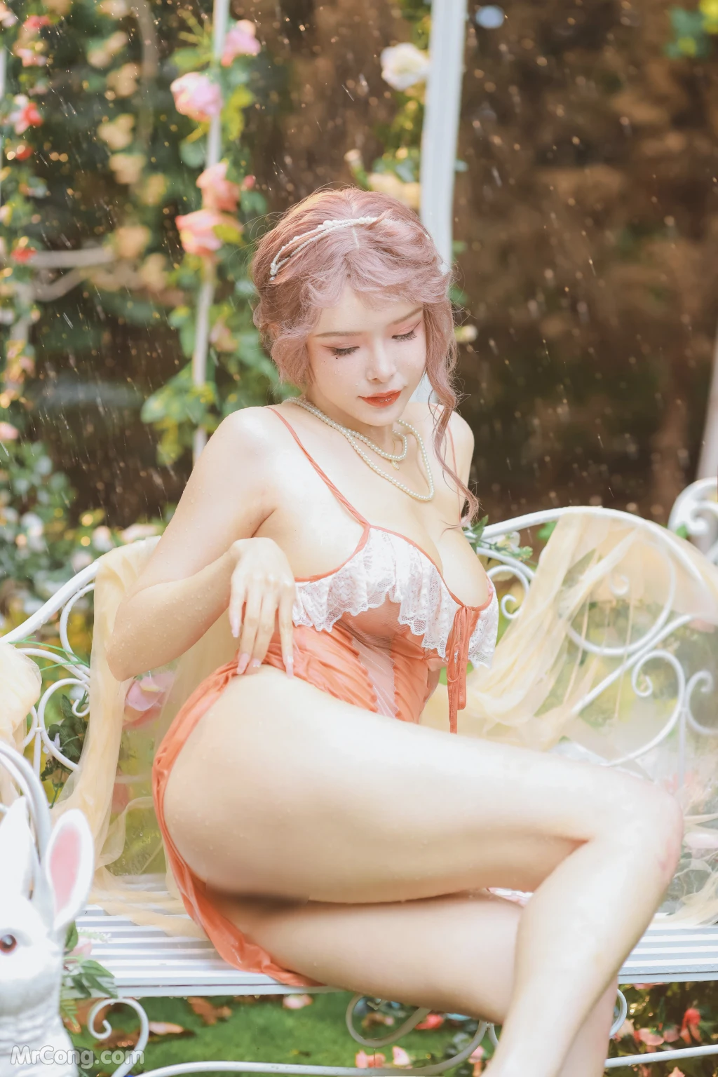 Coser@Xia Xiao Qiu Qiu Qiu (夏小秋秋秋) No.107: 花园嬉水 (67 photos) – Page 2