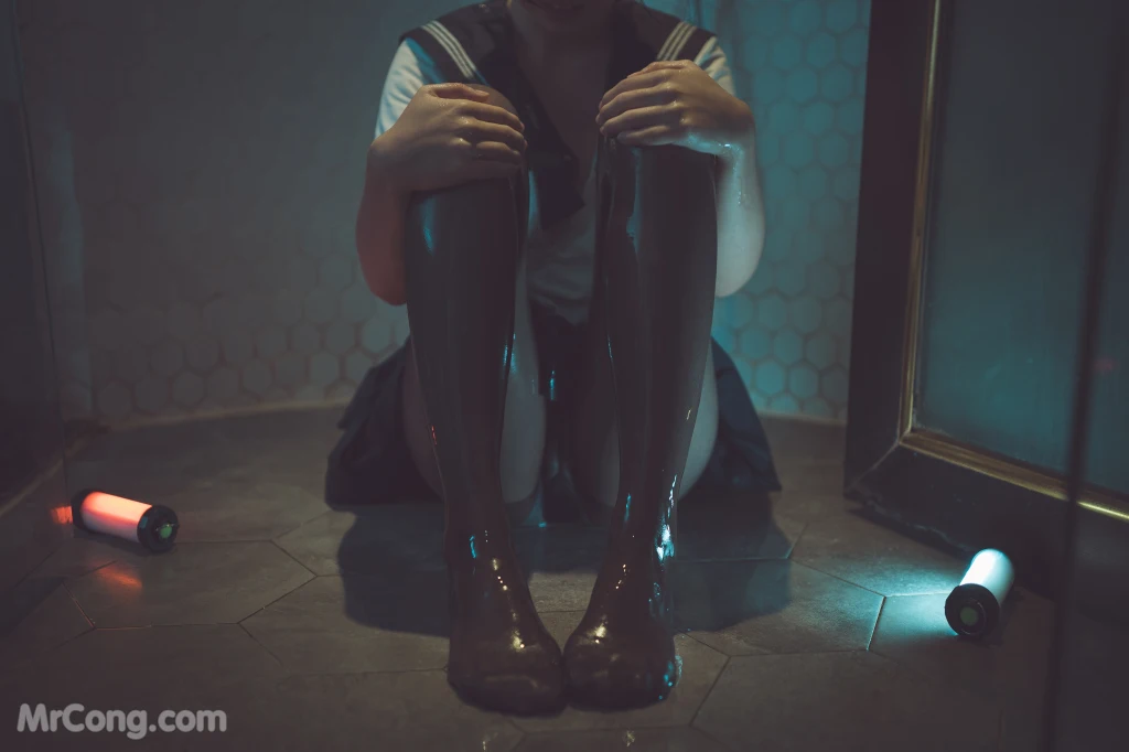 Coser@面饼仙儿 No.011: 脑内少女 浴缸黑丝 (21 photos) – Page 2