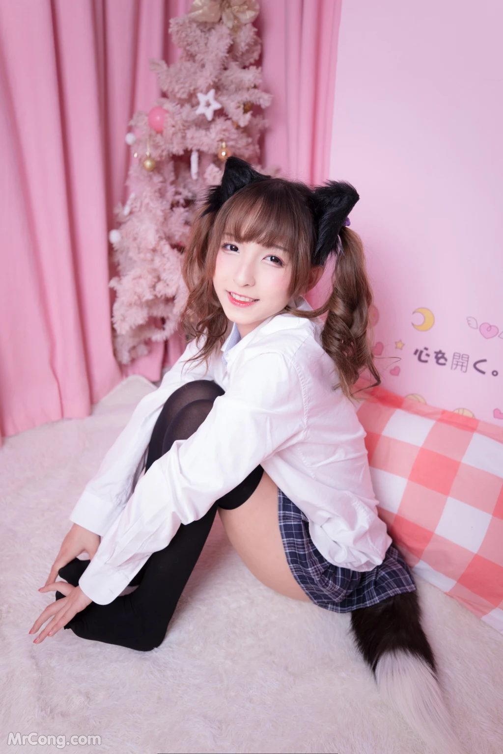 Coser@神楽坂真冬 Vol.043: 电子相册-欲望の音 (150 photos) – Page 10