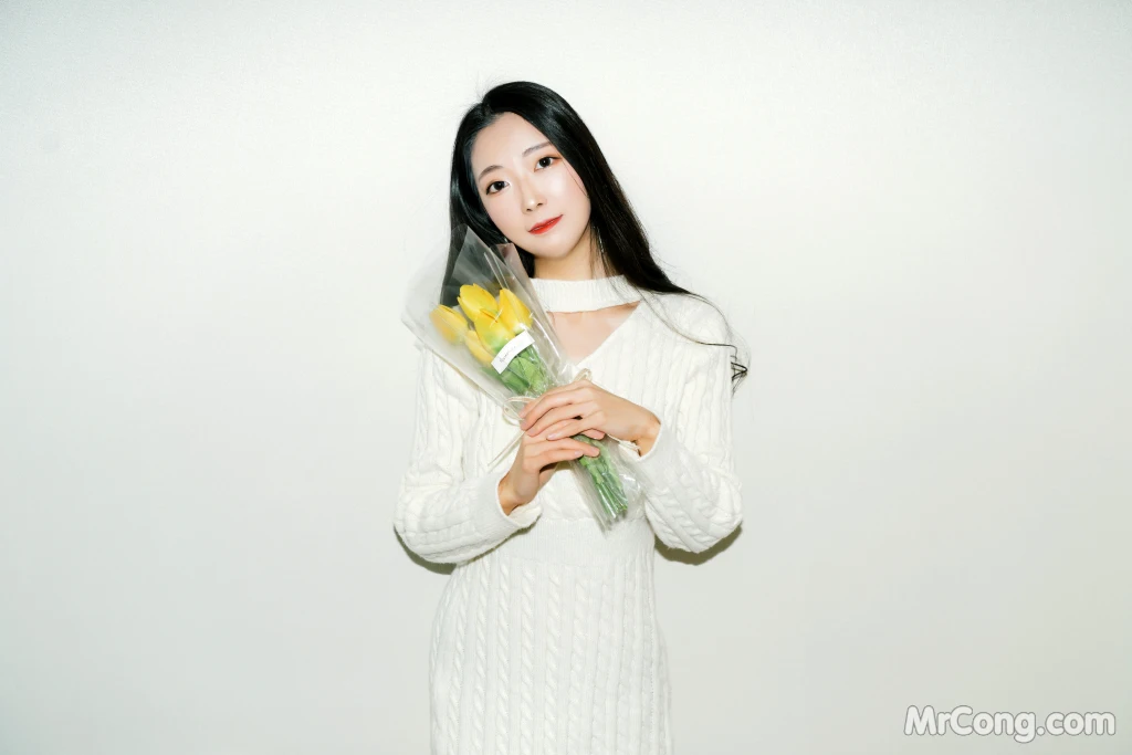 [Moon Night Snap] Mona (모나): In the Room (77 photos) – Page 2