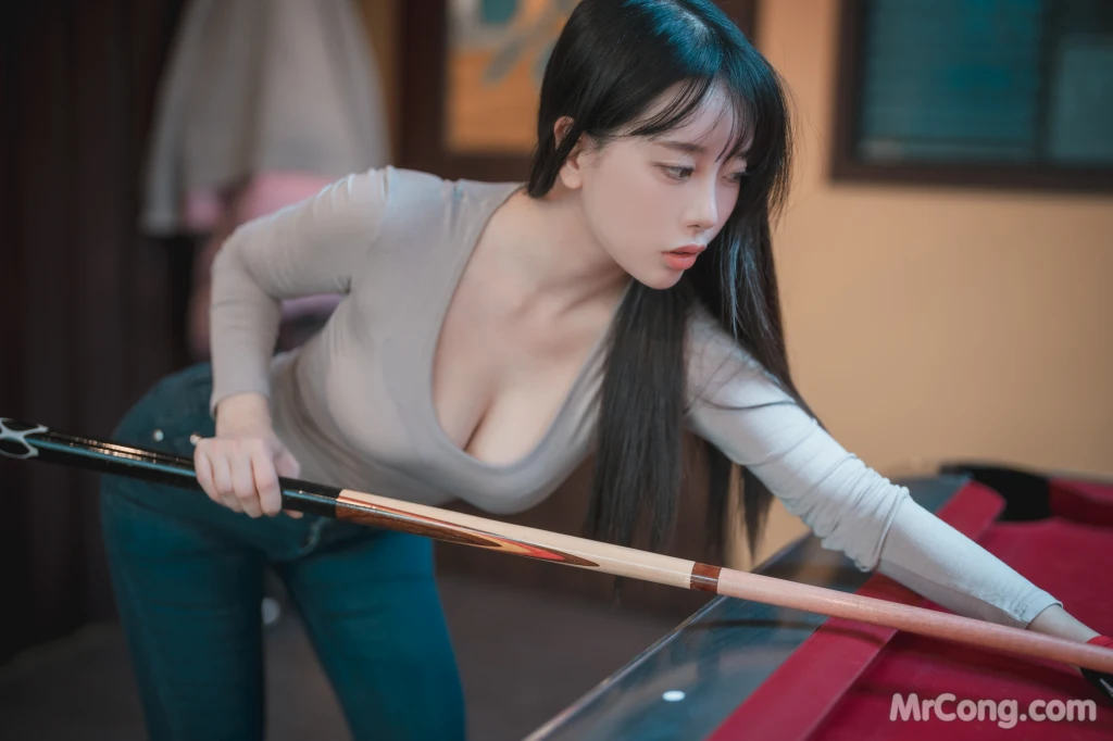 DJAWA Photo - ZziZzi: "Billiards Girl" (49 photos)插图2