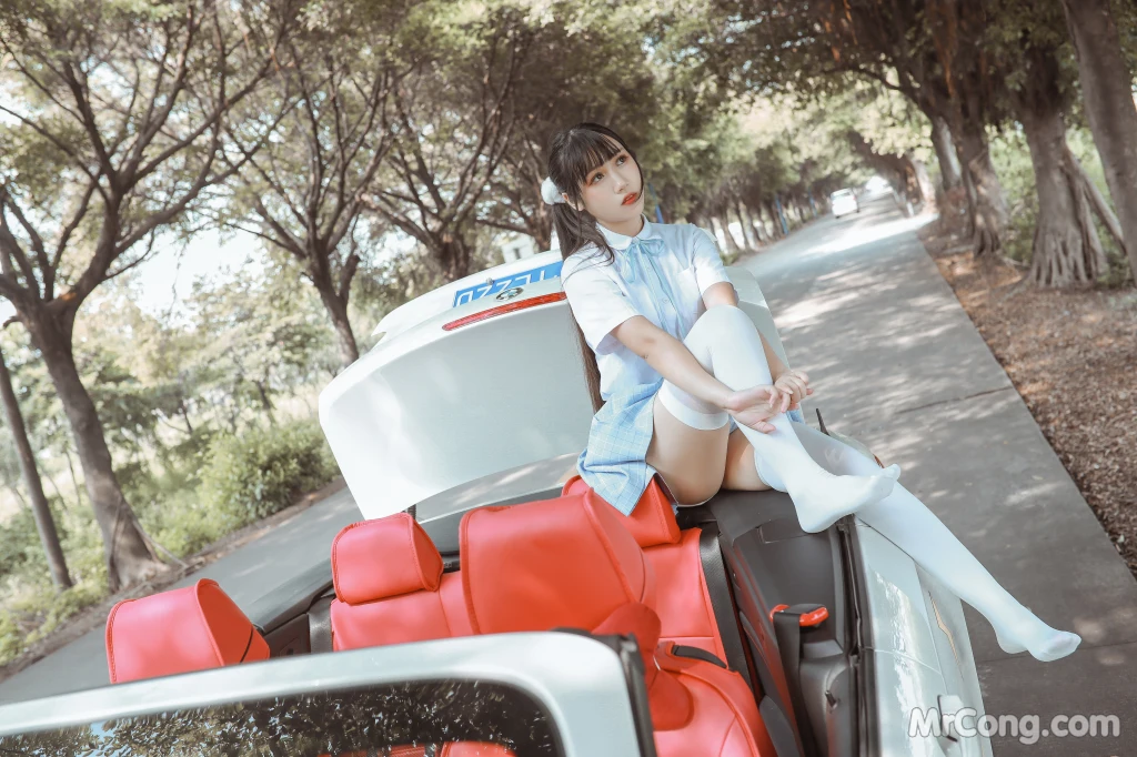 Coser@不呆猫: 白丝过膝袜 (21 photos + 12 videos) – Page 2