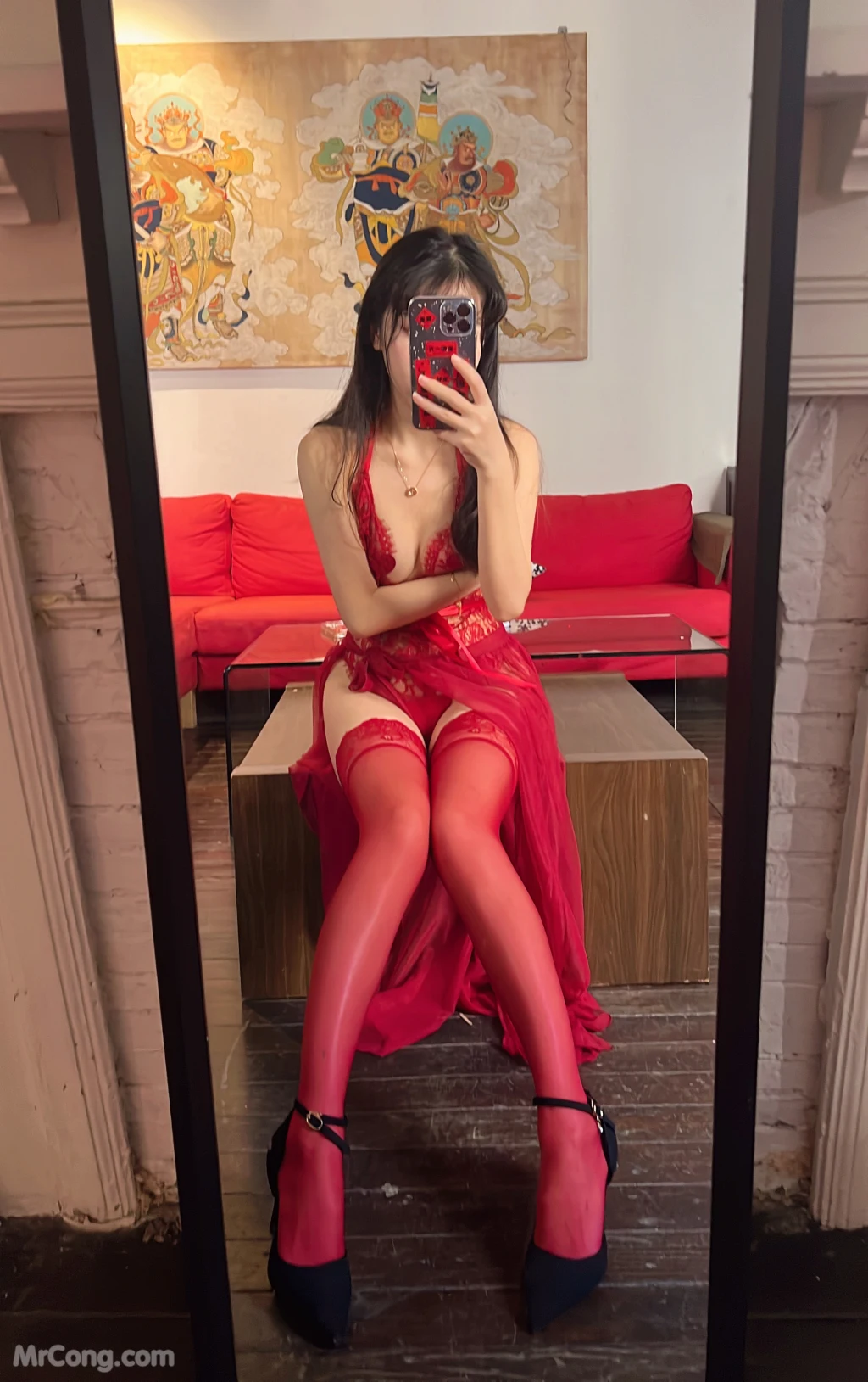 Coser@不呆猫: 霸气红色人妻 (57 photos + 1 video) – Page 2