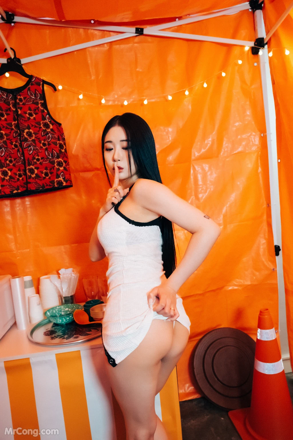 [Loozy] Bomi (보미): Street Stall (112 photos + 5 videos) – Page 3