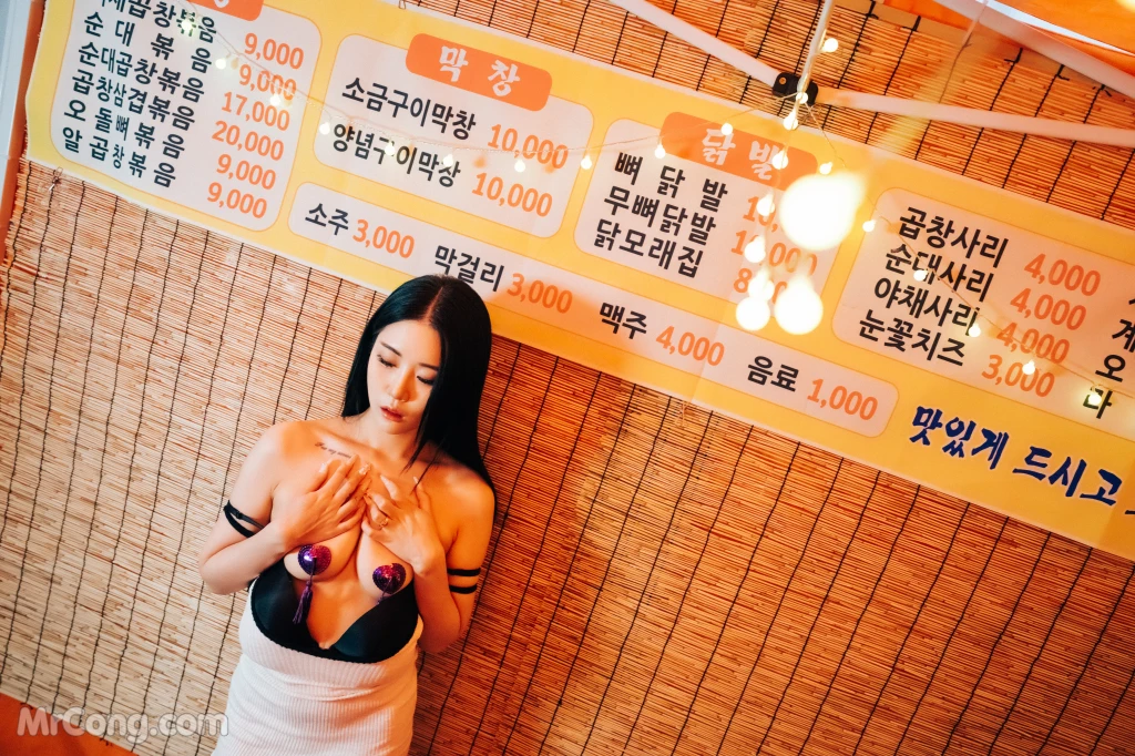 [Loozy] Bomi (보미): Street Stall (112 photos + 5 videos) – Page 5