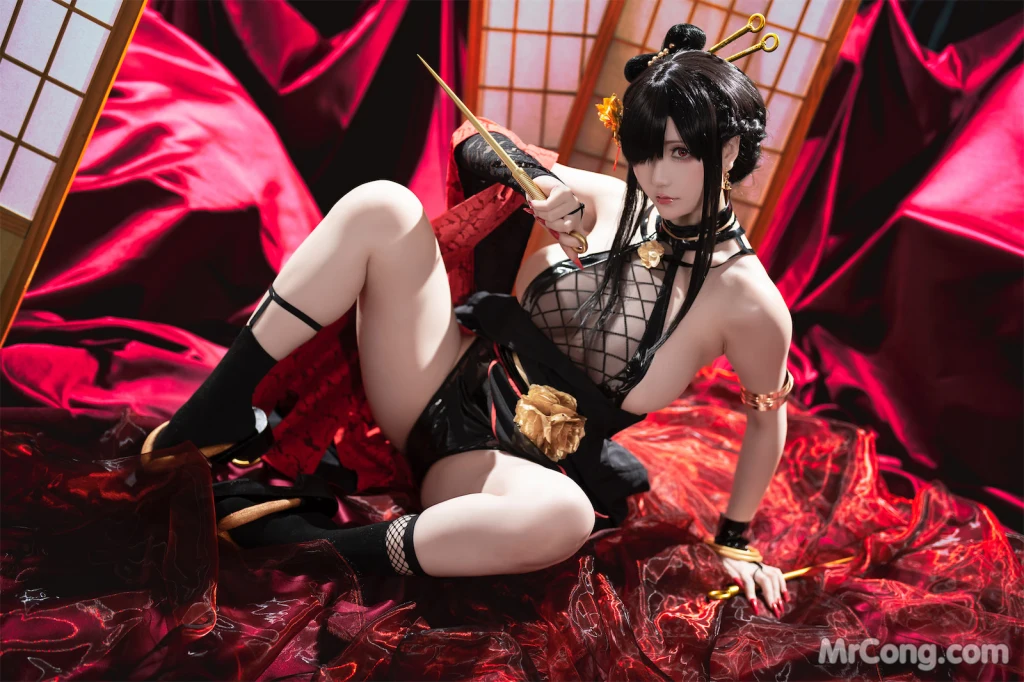 Coser@星之迟迟Hoshilily: 圣诞节 约尔 同人和风战斗服 (78 photos) – Page 2