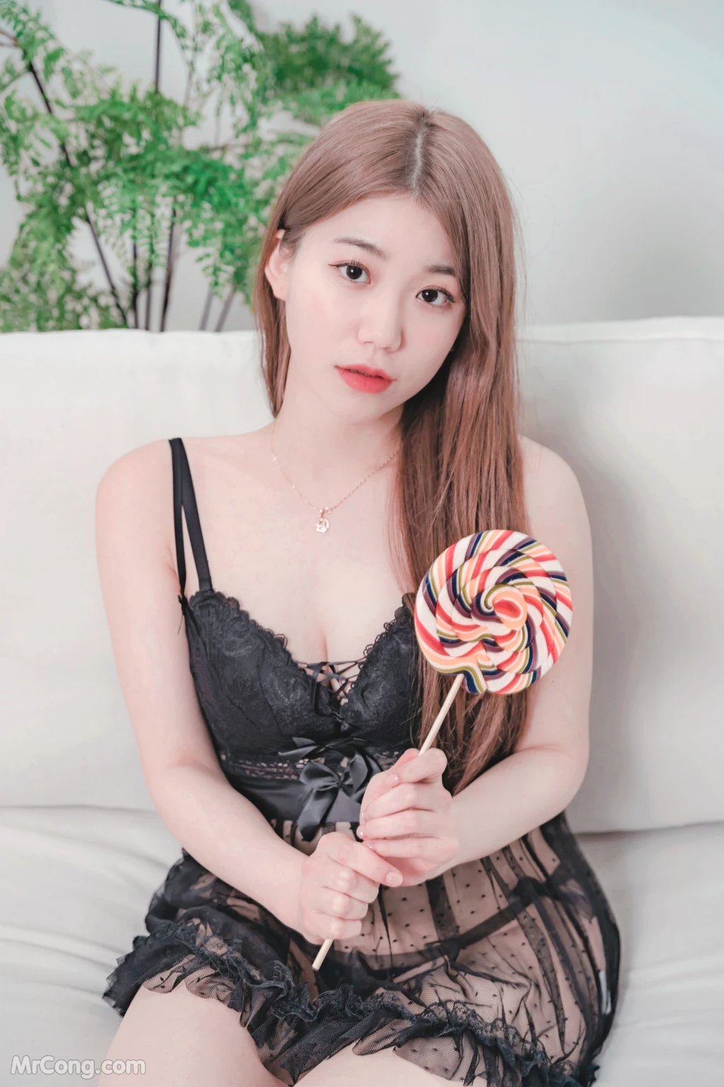 [PUSSYLET] Vol.41: Yui No.01 (82 photos) – Page 2
