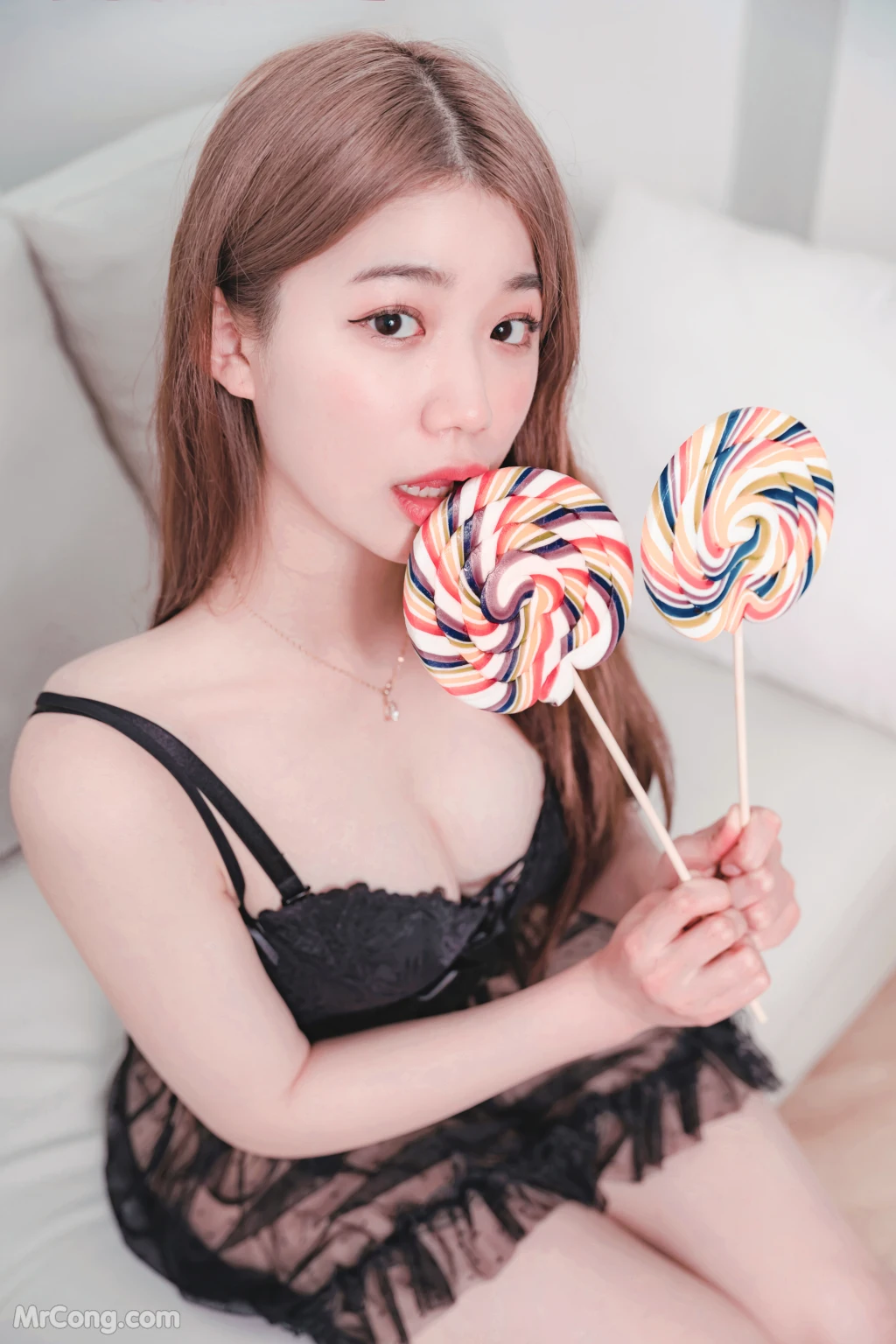 [PUSSYLET] Vol.41: Yui No.01 (82 photos) – Page 3