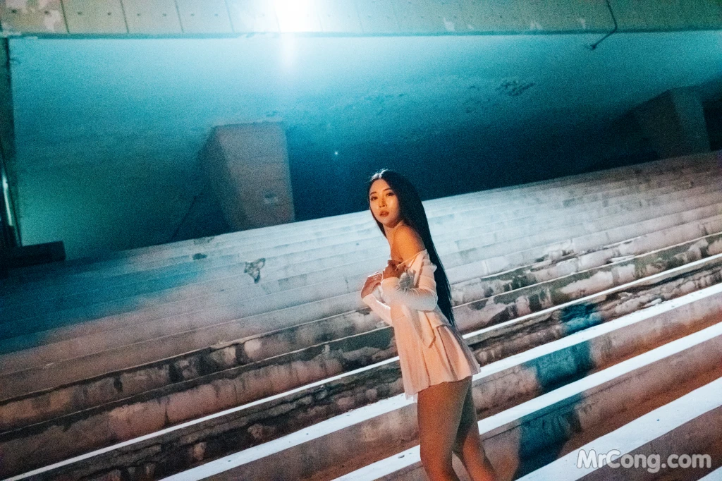 [Loozy] Bomi (보미): Night Roads (102 photos + 7 videos) – Page 5