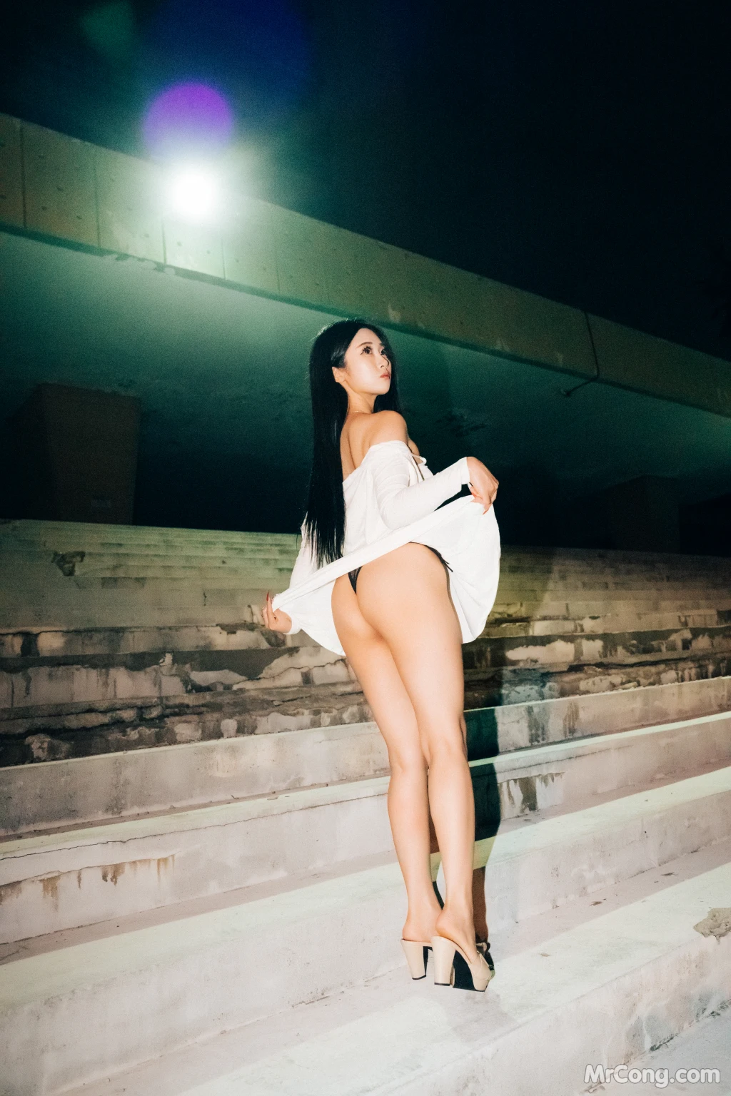 [Loozy] Bomi (보미): Night Roads (102 photos + 7 videos) – Page 5