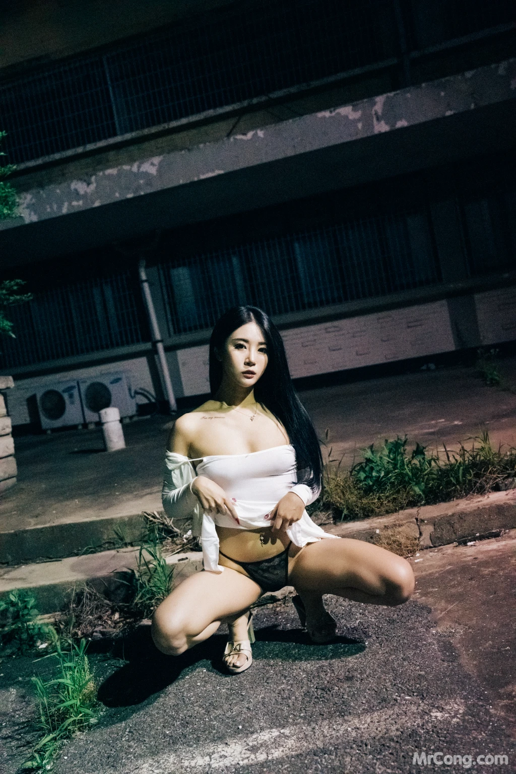 [Loozy] Bomi (보미): Night Roads (102 photos + 7 videos) – Page 6
