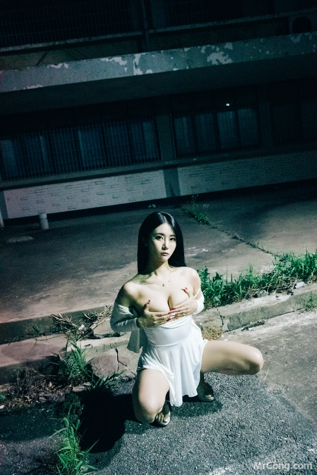[Loozy] Bomi (보미): Night Roads (102 photos + 7 videos) – Page 6