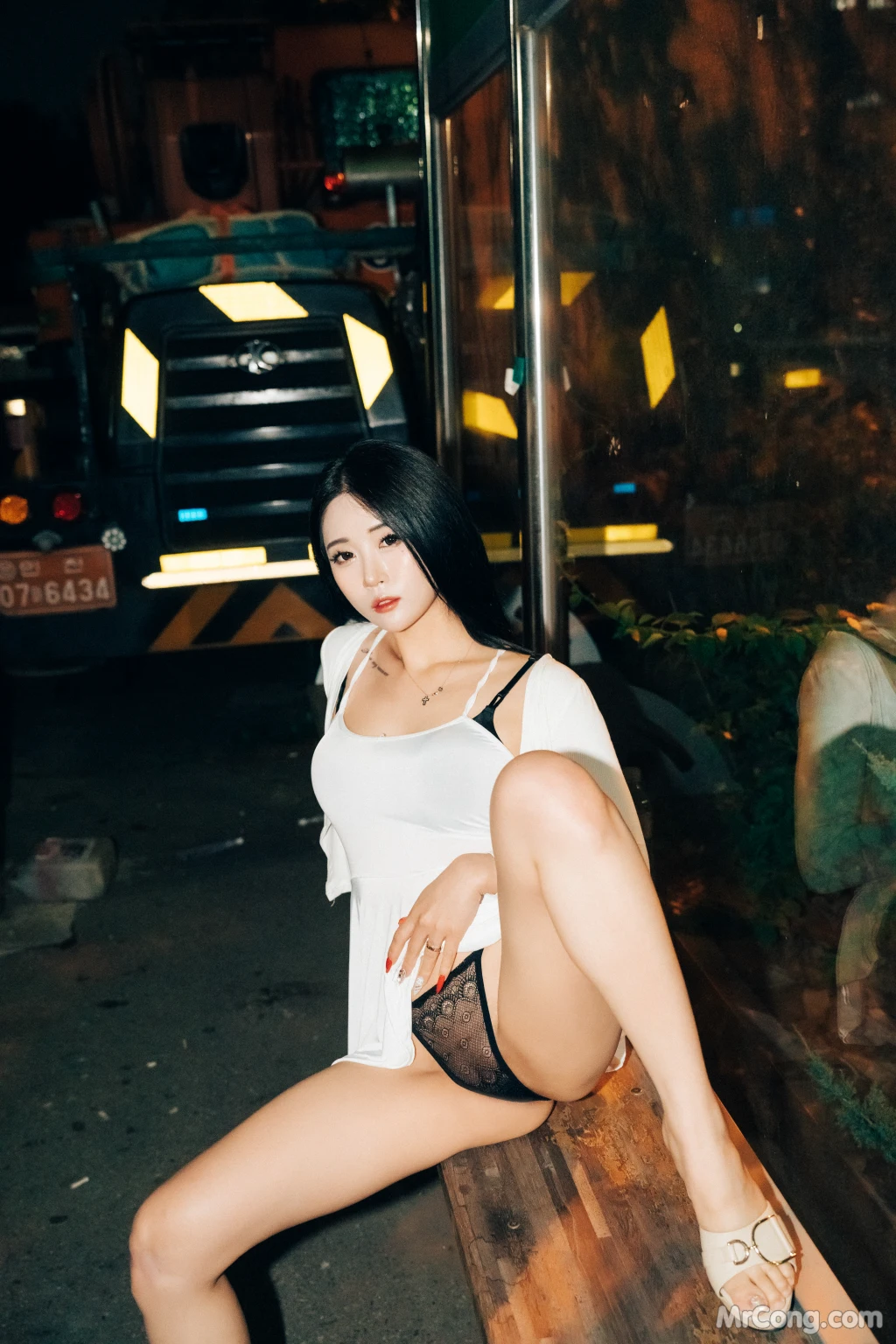 [Loozy] Bomi (보미): Night Roads (102 photos + 7 videos) – Page 10