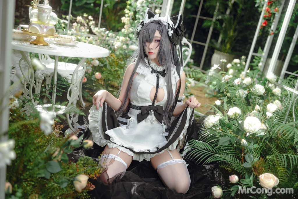 Coser@宮本桜: 奥古斯特 女仆装 (20 photos)插图8