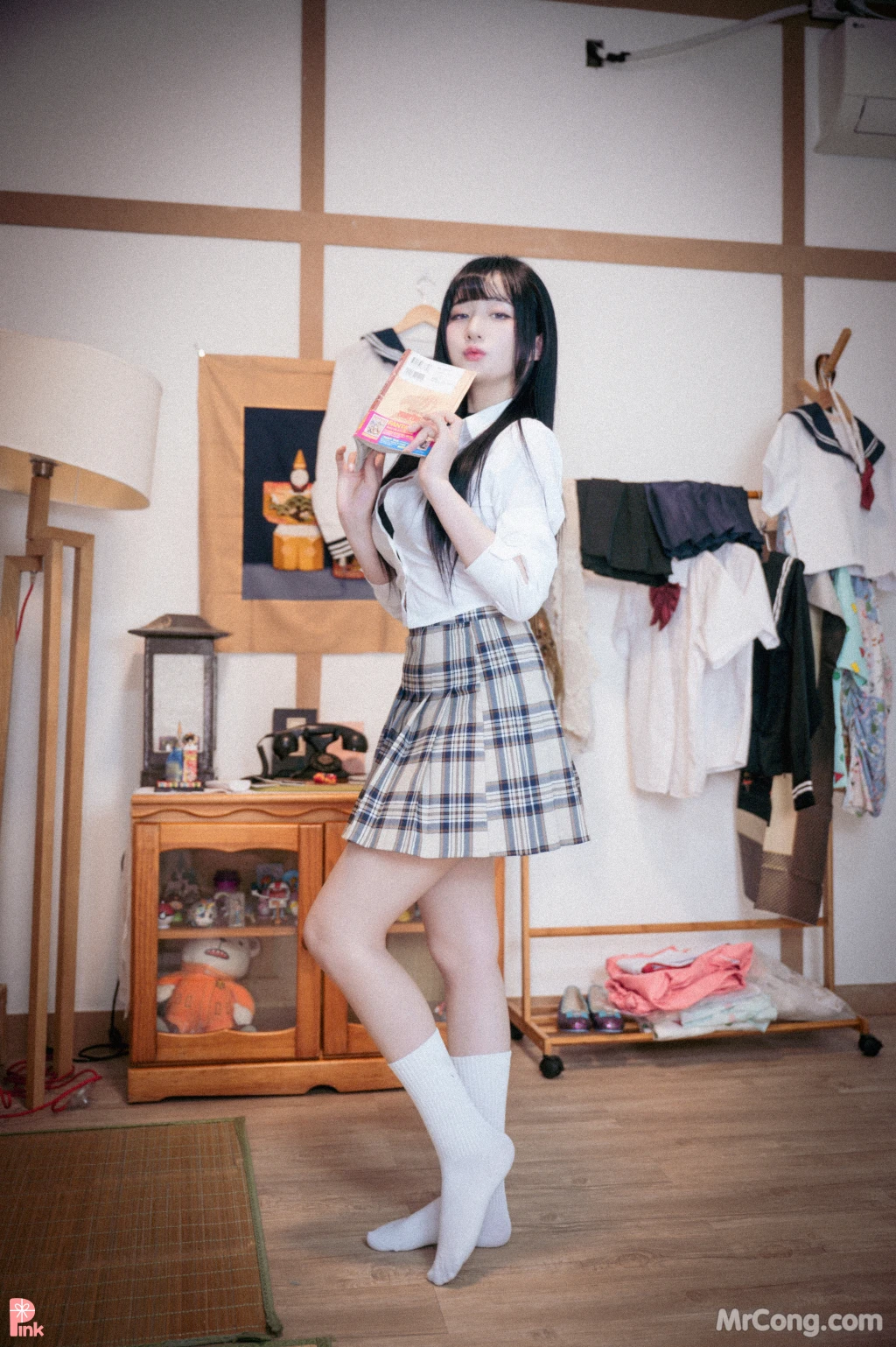 [PINK] Han Jina (한지나): 지나의 교복 생활 (Bright Ver) (59 photos) – Page 6