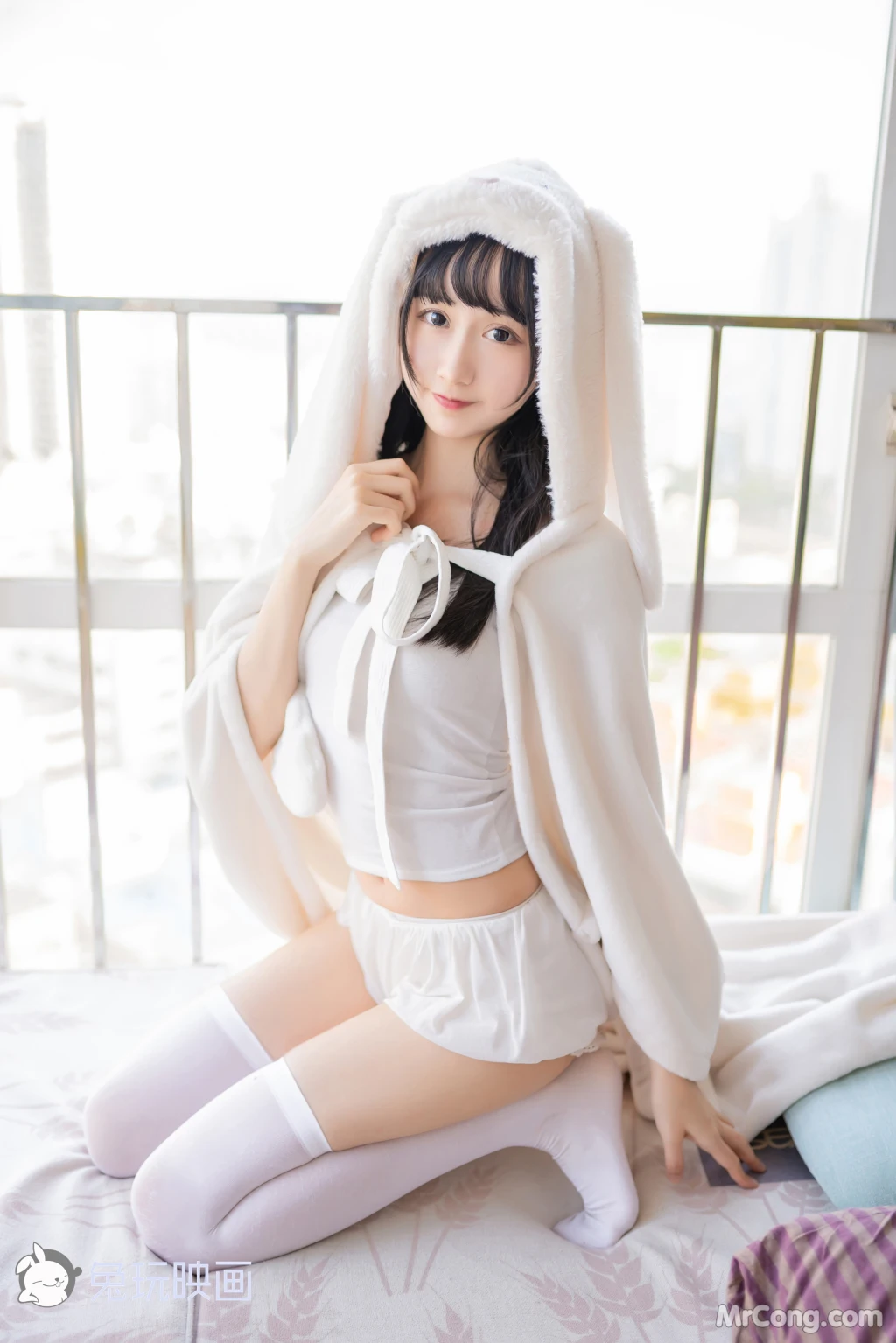 Cosplay@兔玩映画 Vol.035: 浴巾兔子 (42 photos)插图1
