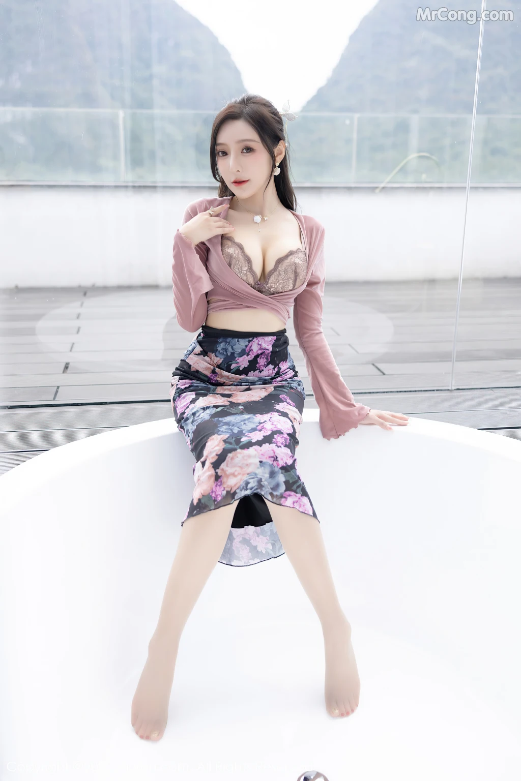 XIUREN No.5985: Yanni (王馨瑶) (83 photos) – Page 3