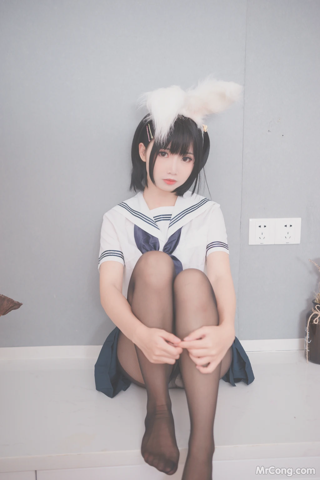 Coser@面饼仙儿 No.053: 面饼兔耳jk (17 photos)插图