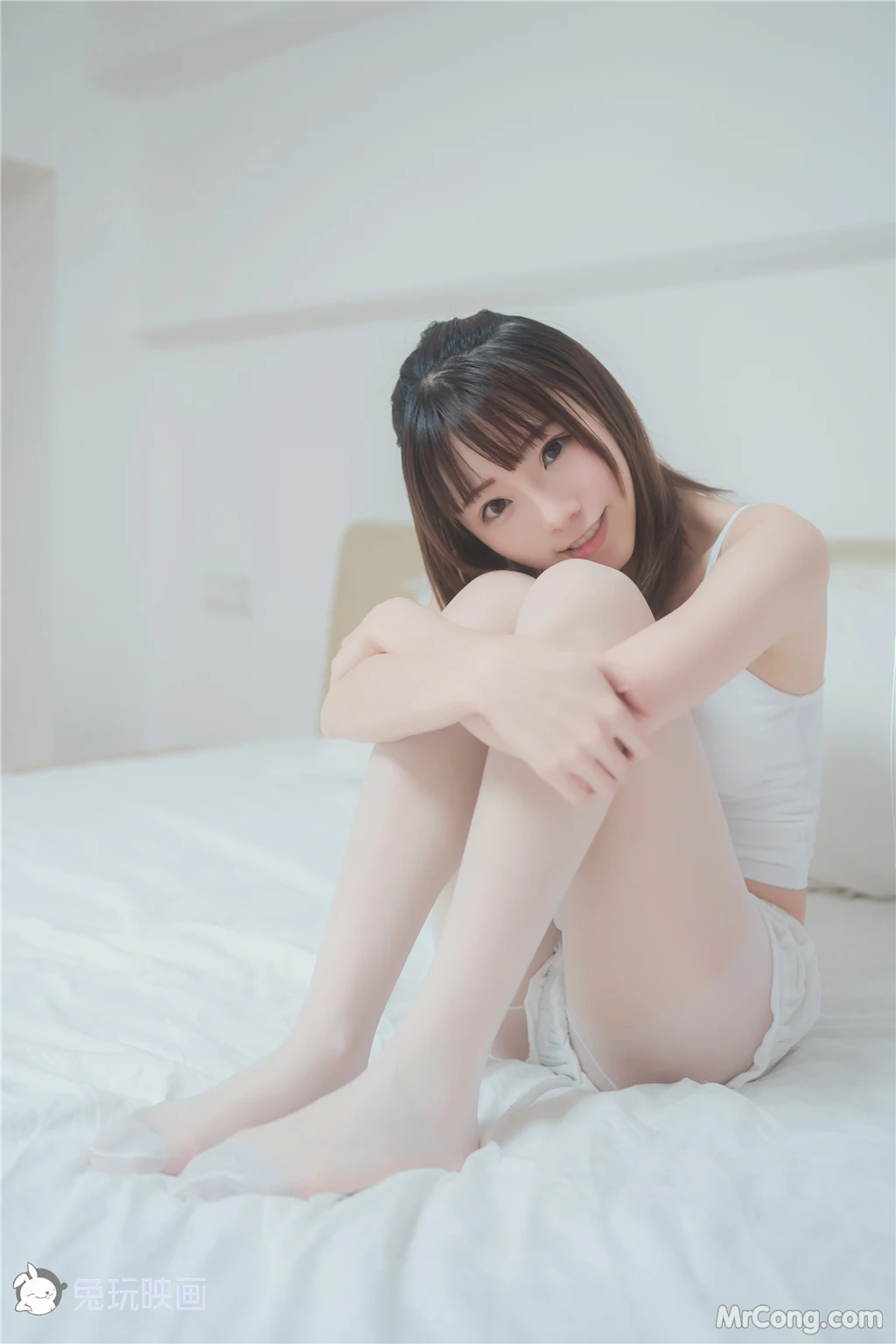 Cosplay@兔玩映画 Vol.043: 白丝套装 (42 photos) – Page 2