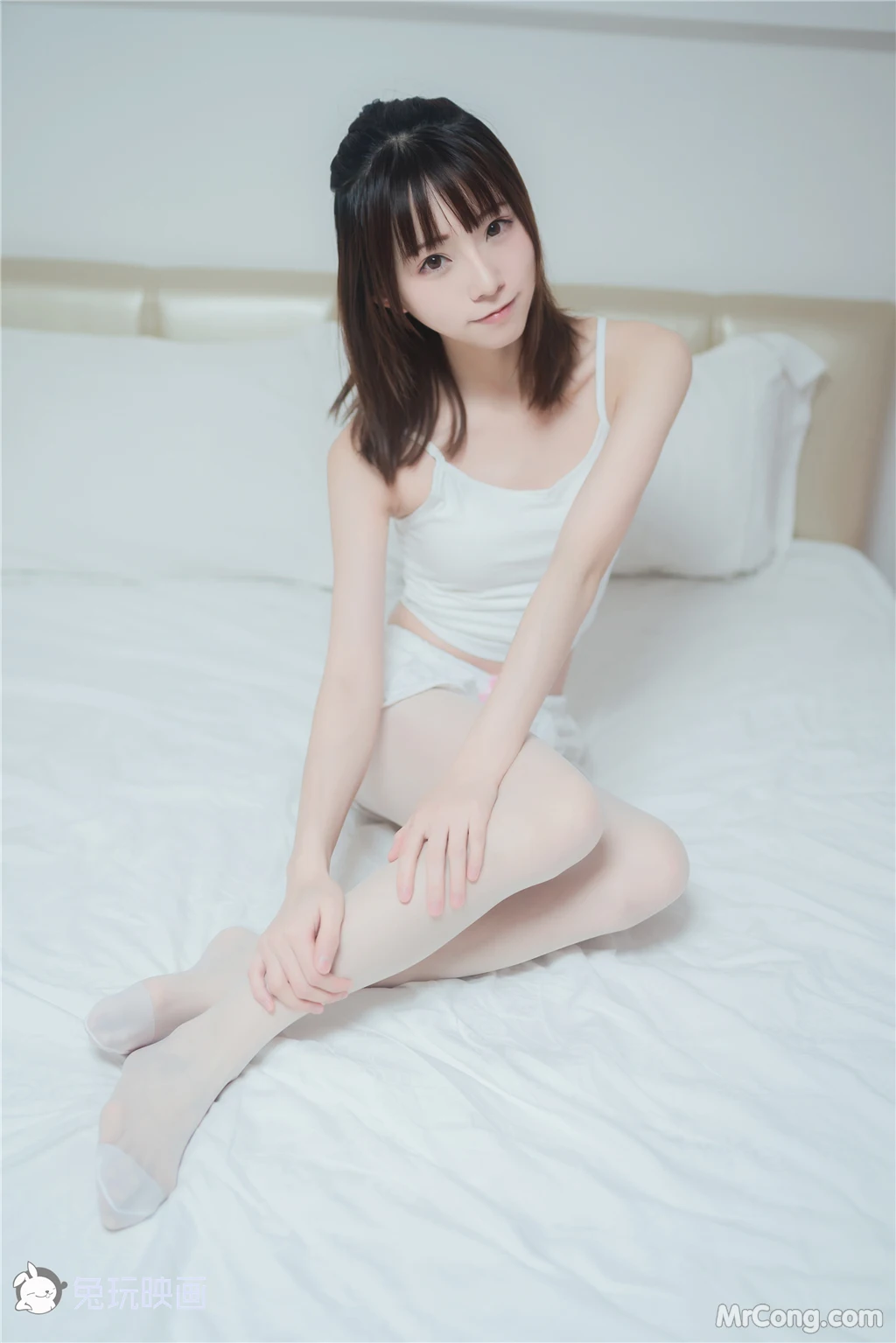 Cosplay@兔玩映画 Vol.043: 白丝套装 (42 photos) – Page 2