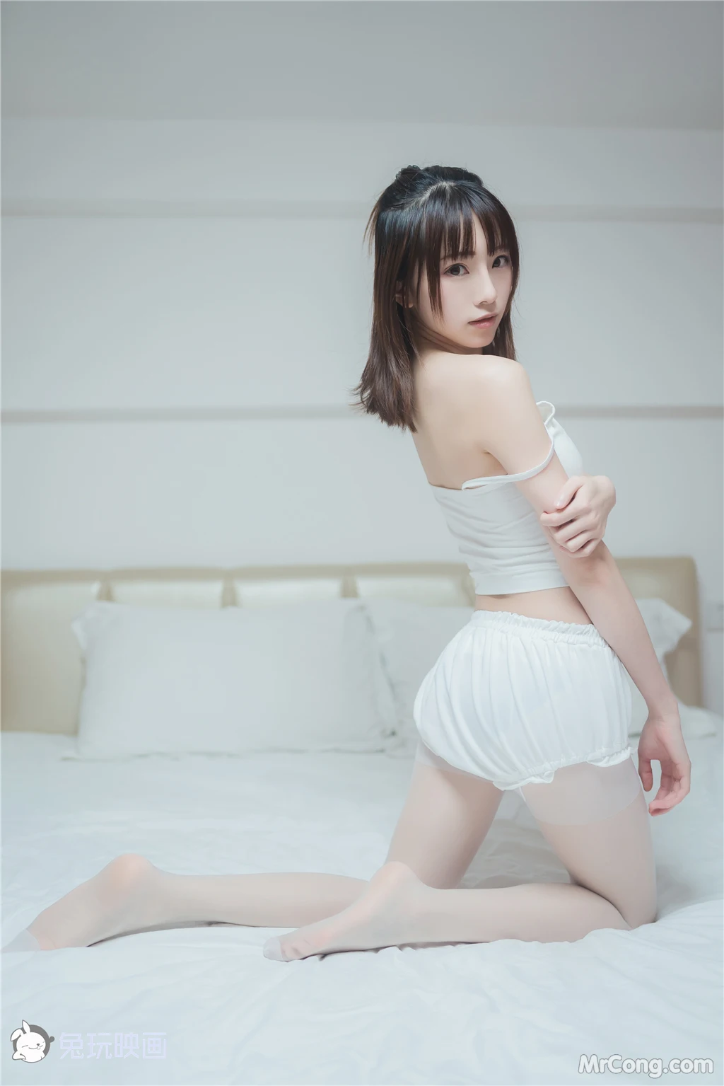 Cosplay@兔玩映画 Vol.043: 白丝套装 (42 photos) – Page 5