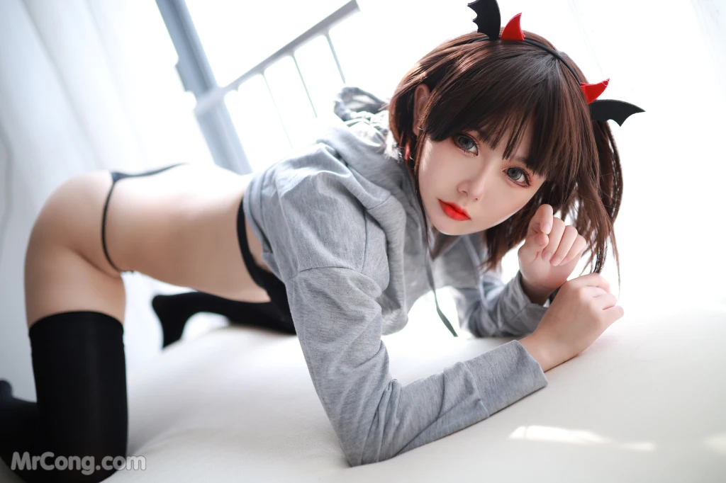 Coser@您的蛋蛋: 开胸卫衣 (38 photos) – Page 2