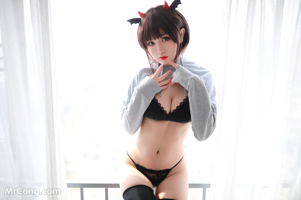 Coser@您的蛋蛋: 开胸卫衣 (38 photos) – Page 3