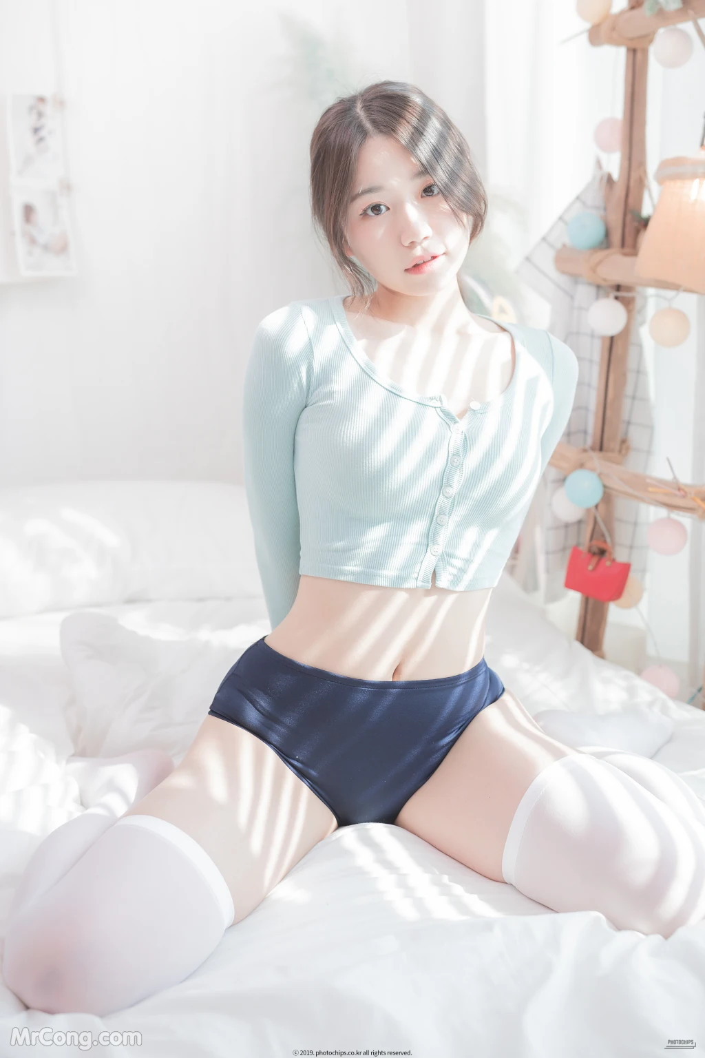 PhotoChips Vol.85 No.1: Hyeseong (93 photos) – Page 2