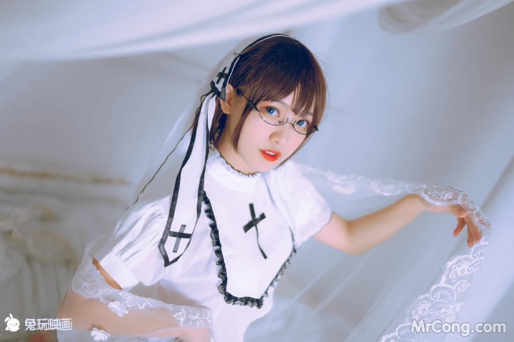 Cosplay@兔玩映画 Vol.050: 白色修女 (40 photos) – Page 2